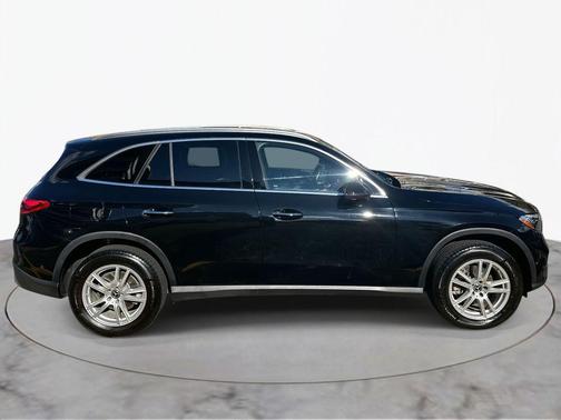 2023 Mercedes-Benz GLC 300 4MATIC