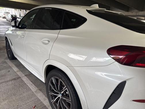 2023 BMW X6 xDrive40i