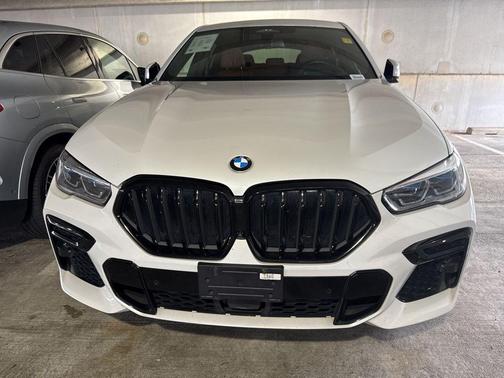 2023 BMW X6 xDrive40i