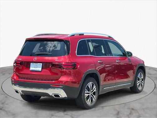 2025 Mercedes-Benz GLB 250 4MATIC