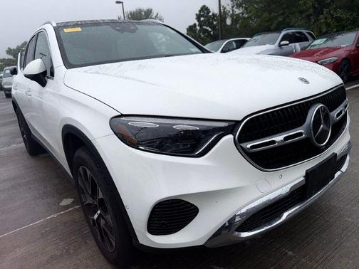 Polar White 2025 Mercedes-Benz GLC 350e Base