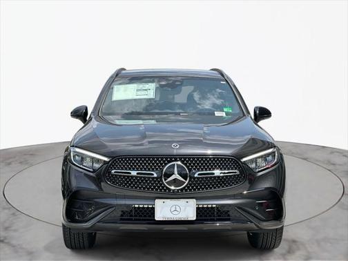 2025 Mercedes-Benz GLC 350e Base