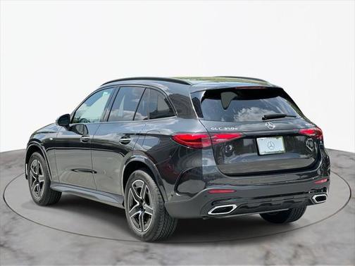 2025 Mercedes-Benz GLC 350e Base