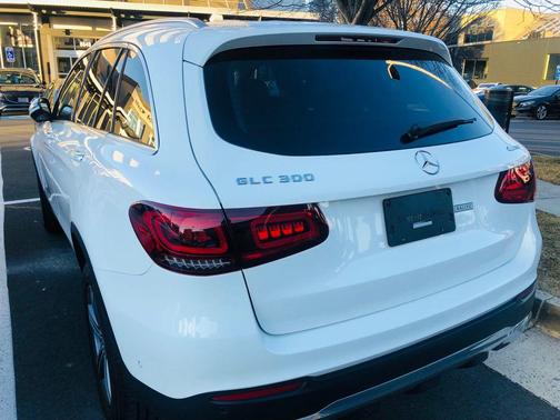 2022 Mercedes-Benz GLC 300 4MATIC