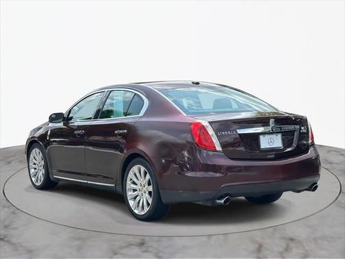2011 Lincoln MKS Base