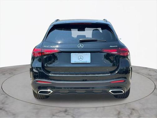 2024 Mercedes-Benz GLC 300 4MATIC