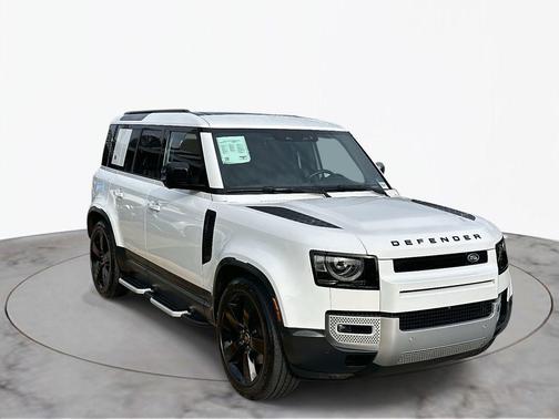 2024 Land Rover Defender 110 P300
