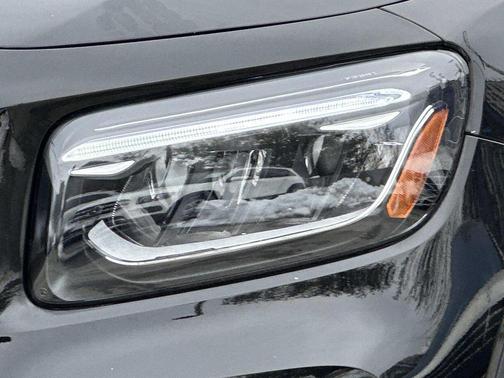 2025 Mercedes-Benz GLB 250 4MATIC