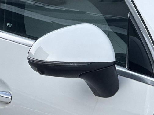 2023 Mercedes-Benz GLC 300 4MATIC