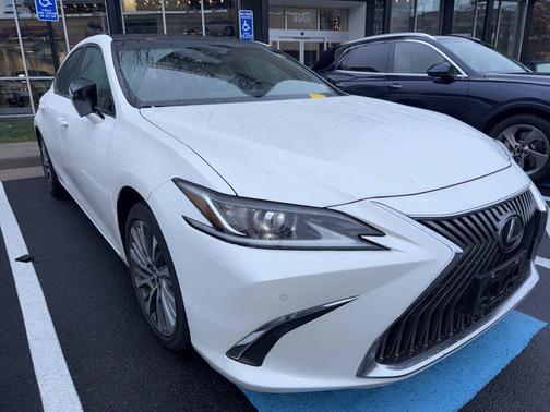 2021 Lexus ES 350 Base