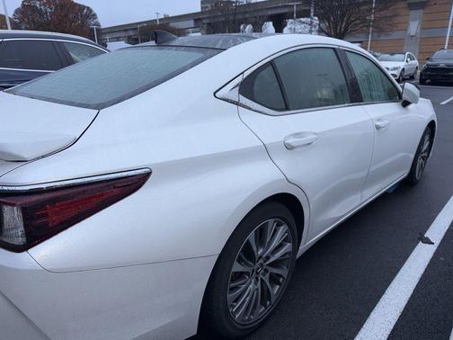 2021 Lexus ES 350 Base