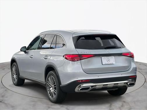2025 Mercedes-Benz GLC 300 4MATIC