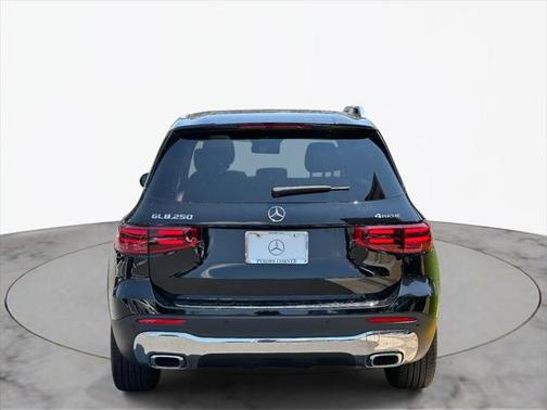 2024 Mercedes-Benz GLB 250 4MATIC