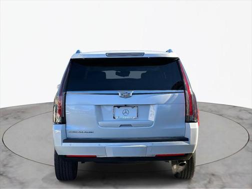 2016 Cadillac Escalade Premium