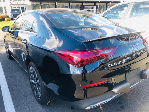 2025 Mercedes-Benz CLA 250 4MATIC