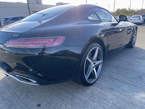 2017 Mercedes-Benz AMG GT AMG GT