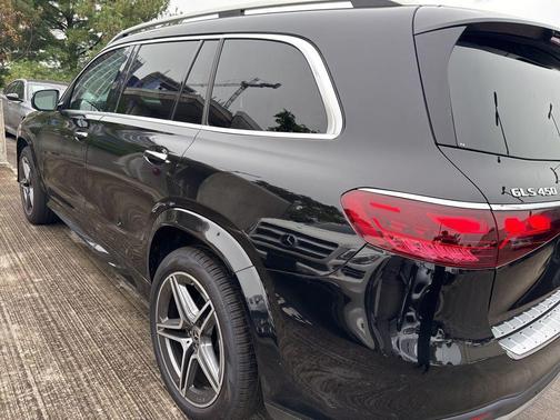 2024 Mercedes-Benz GLS 450 4MATIC