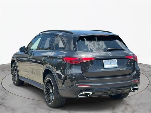 2025 Mercedes-Benz GLC 300 4MATIC