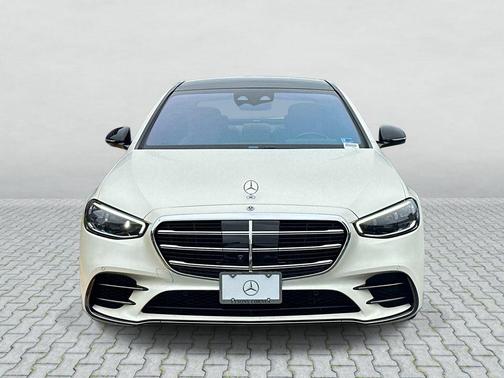 MANUFAKTUR Cashmere White Magno 2023 Mercedes-Benz S-Class 4MATIC