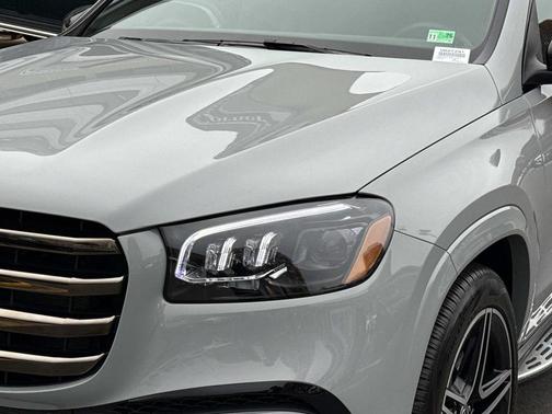 2025 Mercedes-Benz GLS 450 4MATIC