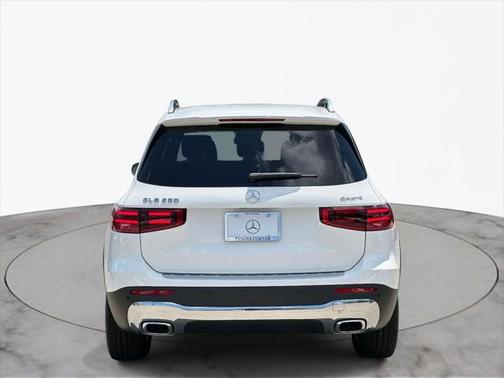 2025 Mercedes-Benz GLB 250 4MATIC