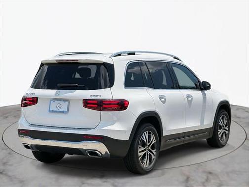 2025 Mercedes-Benz GLB 250 4MATIC
