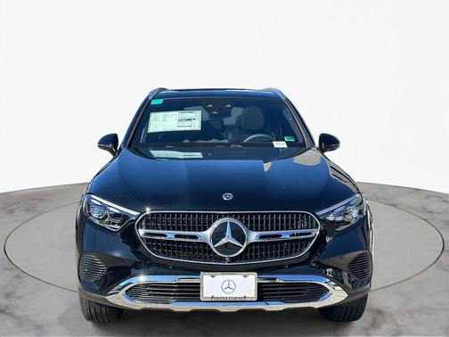 2026 Mercedes-Benz GLC 300 4MATIC