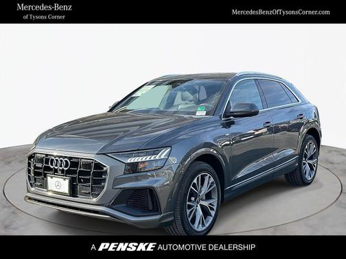 2023 Audi Q8 55 Premium Plus