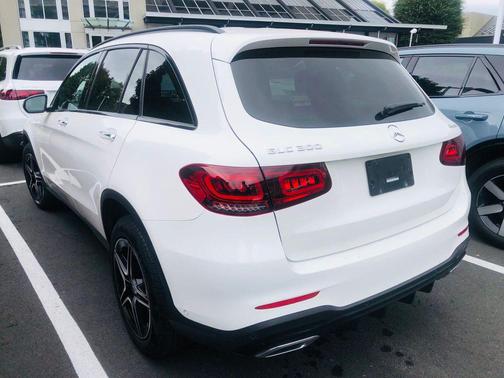 2022 Mercedes-Benz GLC 300 4MATIC