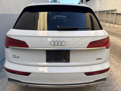2021 Audi Q5 45 Premium Plus
