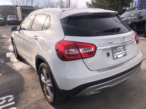 2017 Mercedes-Benz GLA 250 4MATIC