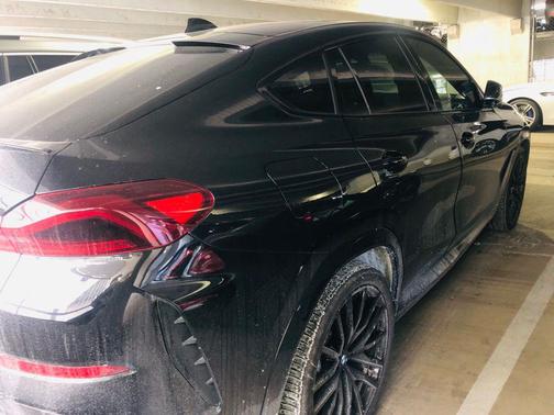 2023 BMW X6 xDrive40i