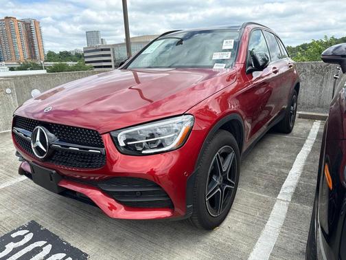MANUFAKTUR Cardinal Red Metallic 2021 Mercedes-Benz GLC 300 4MATIC