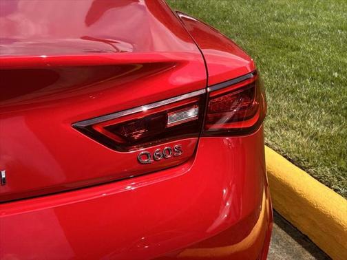 2022 INFINITI Q60 3.0t Red Sport 400