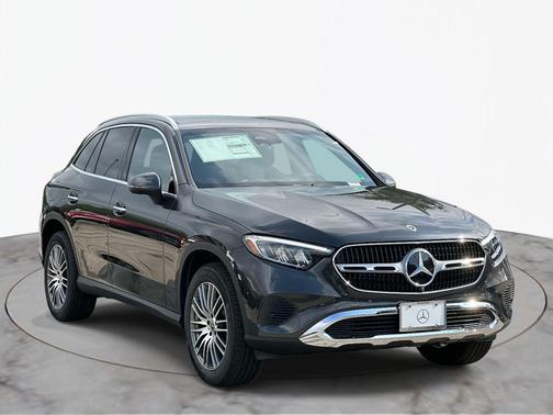 2025 Mercedes-Benz GLC 300 4MATIC
