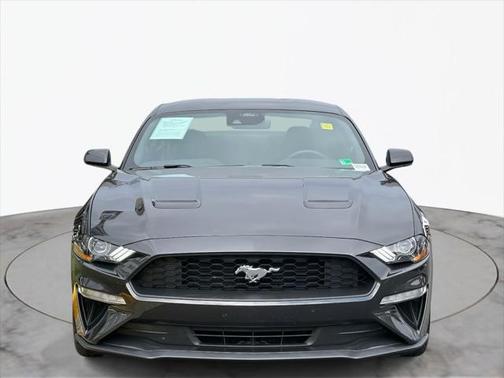 2022 Ford Mustang EcoBoost
