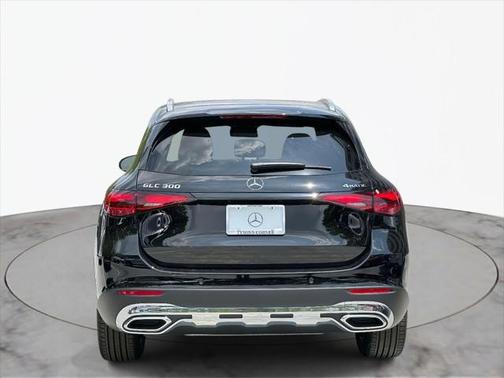 2025 Mercedes-Benz GLC 300 4MATIC