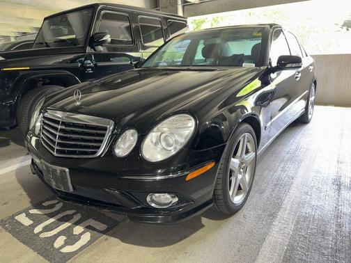 Black 2009 Mercedes-Benz E-Class 4MATIC