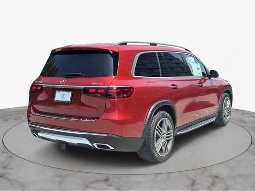 2025 Mercedes-Benz GLS 450 4MATIC