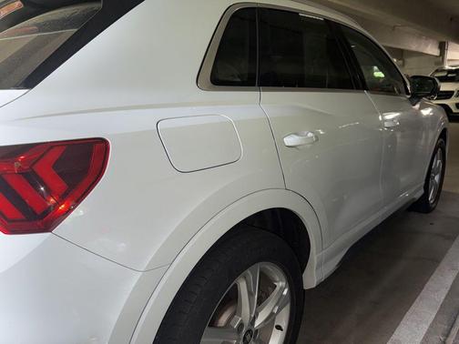 Glacier White Metallic 2022 Audi Q3 45 S line Premium Plus