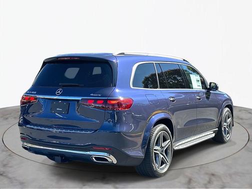 2026 Mercedes-Benz GLS 450 4MATIC
