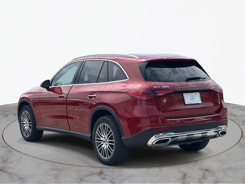 2025 Mercedes-Benz GLC 300 4MATIC