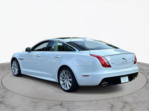 2019 Jaguar XJ R-Sport