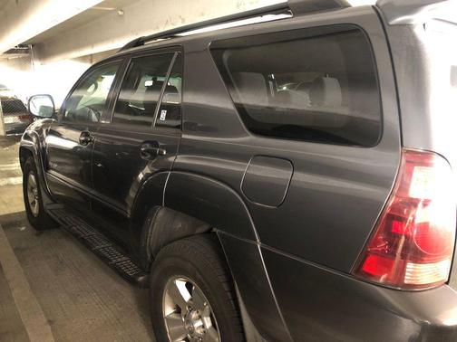 2004 Toyota 4Runner SR5