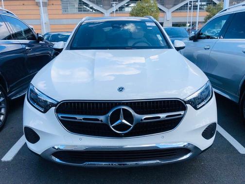 2025 Mercedes-Benz GLC 300 4MATIC