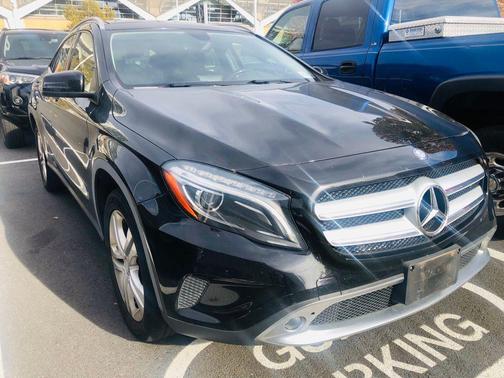 2015 Mercedes-Benz GLA-Class 4MATIC