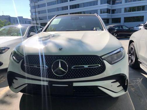 2025 Mercedes-Benz GLC 300 4MATIC