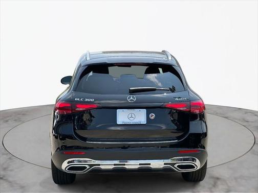 2025 Mercedes-Benz GLC 300 4MATIC