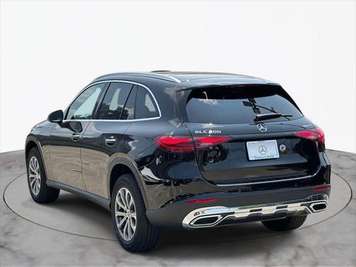 2025 Mercedes-Benz GLC 300 4MATIC