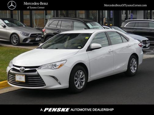 Photo 1 of 50 of 2017 Toyota Camry LE